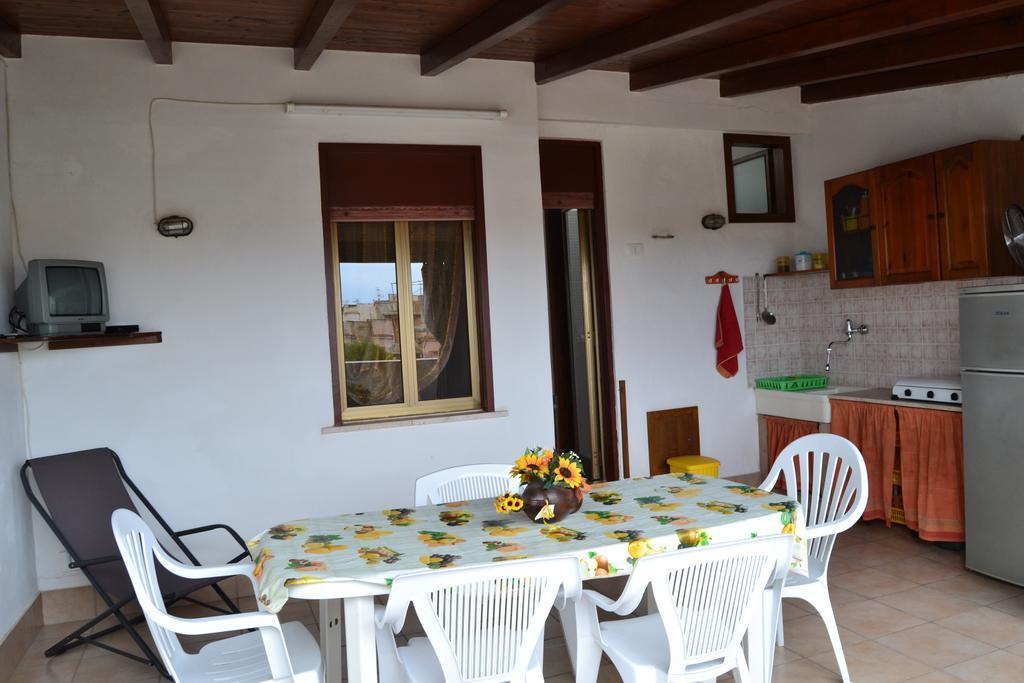 Casa Vacanze Laura Isola delle Femmine Exterior photo
